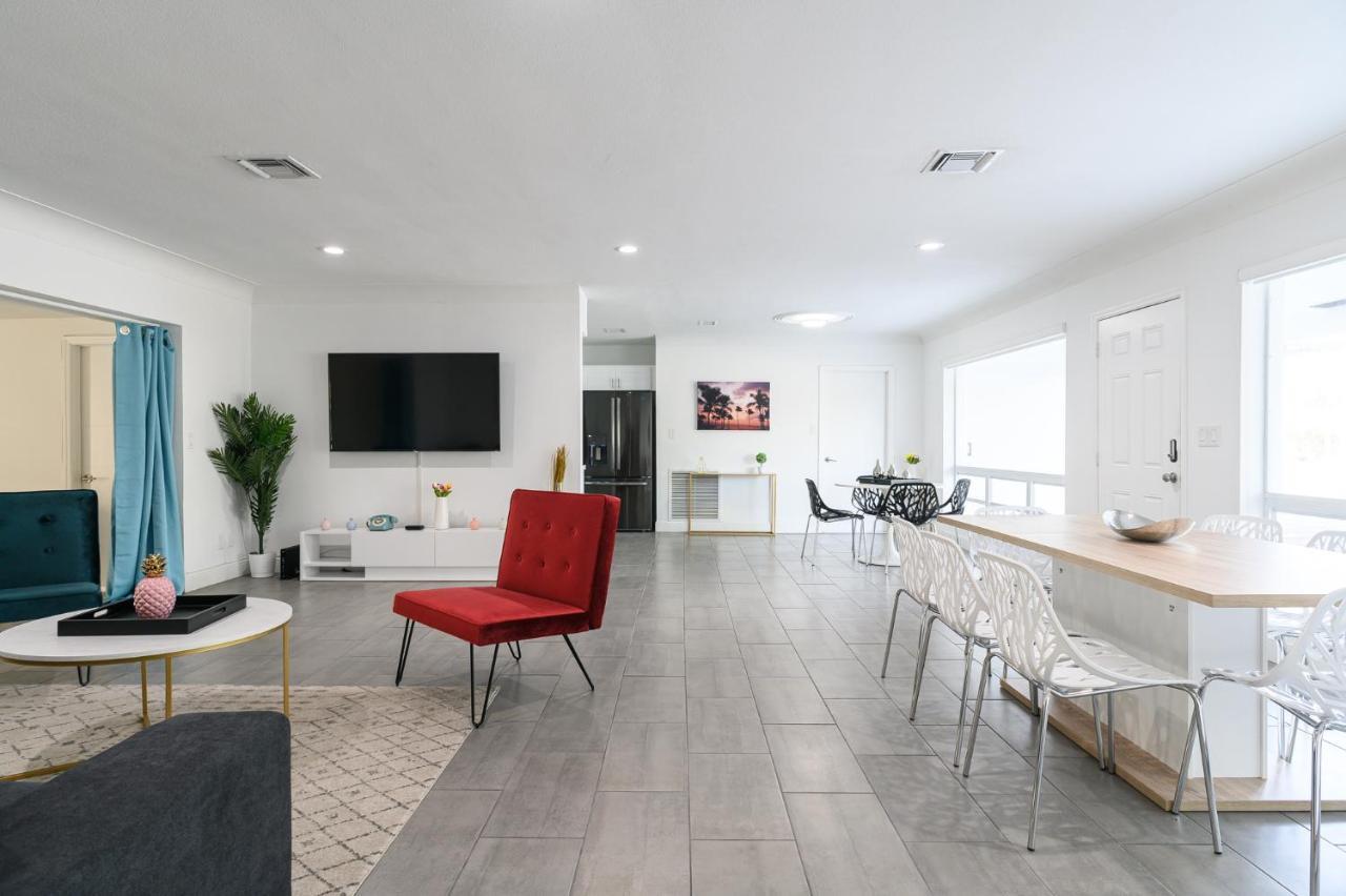 Luxury Casa 4 Bedrooms With Pool & Game Room 15 Mins To Ocean Fort Lauderdale Zewnętrze zdjęcie